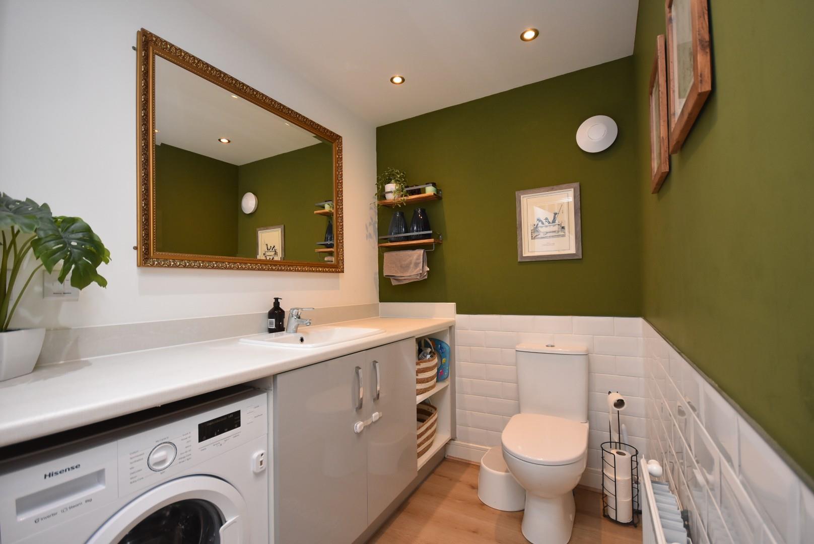 3 Flat Holm Close, Sully, CF64 5WJ